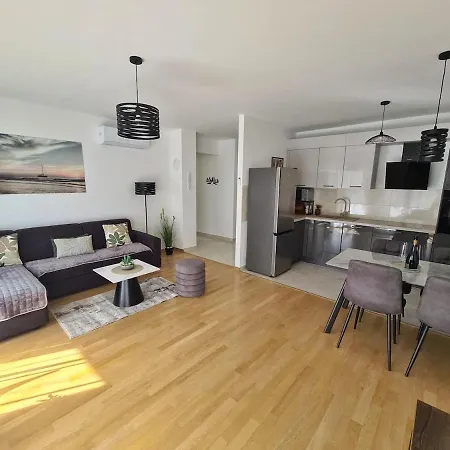 New Markan Appartement Makarska